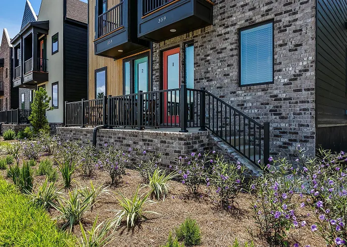 Apartment Downtown Townhome - Clubb St